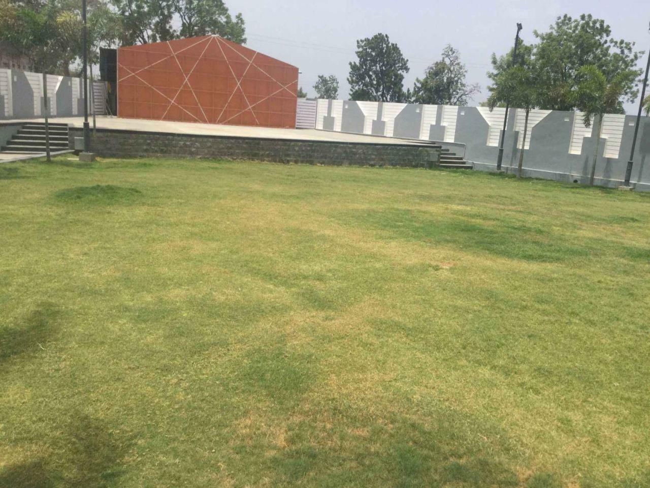 Sai Krupa Lawn And Regency, Buldhana Eksteriør billede
